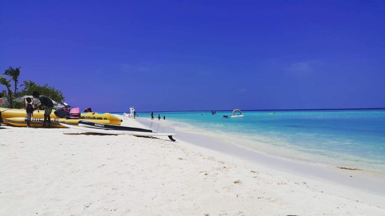 String Wave Maldives Hotel Gulhi Eksteriør billede